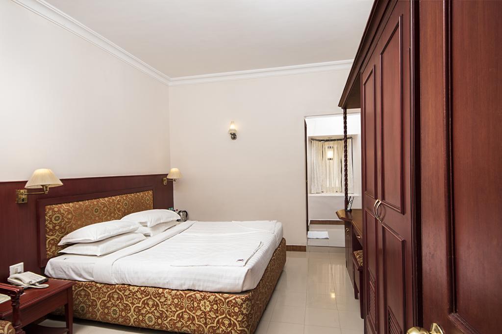 Rr Residency Otel Kodaikanal Oda fotoğraf